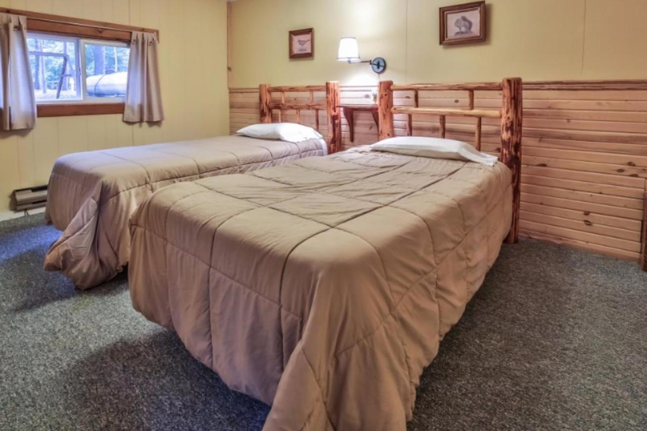Cottage 5 - Hiller'S Pine Haven Saint Germain Экстерьер фото