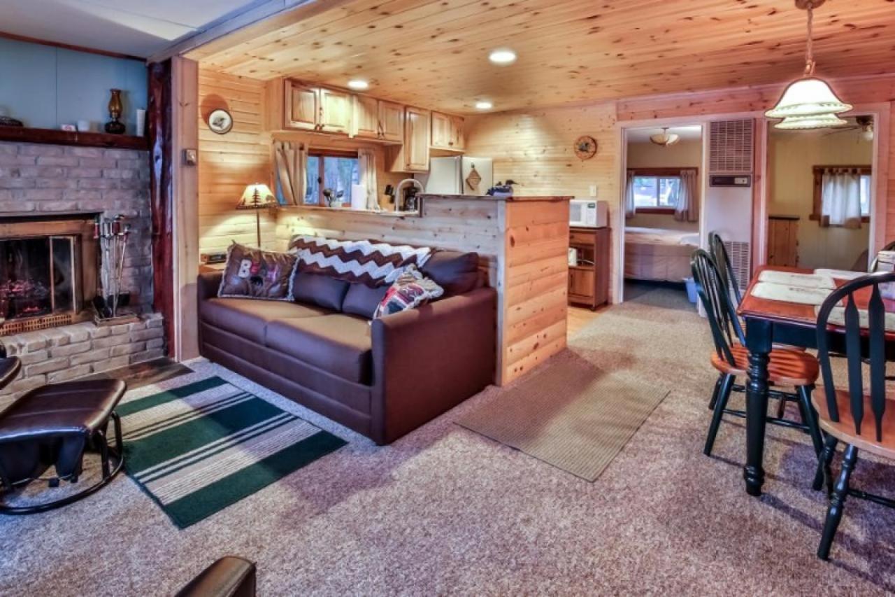 Cottage 5 - Hiller'S Pine Haven Saint Germain Экстерьер фото